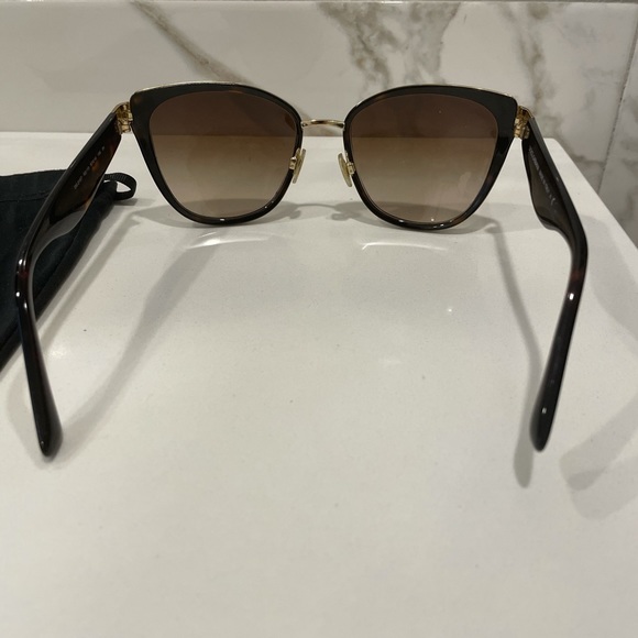 Used Dolce & Gabbana sunglasses - Picture 4 of 9